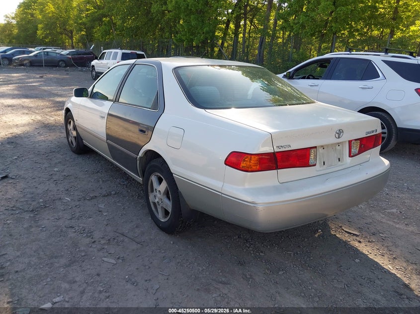 2001 Toyota Camry VIN JT2BG22K110559646 IAAI salvage auction — NORMAL WEAR, Clear (New York), sold $275 on 2026-07-28 (photo 2)