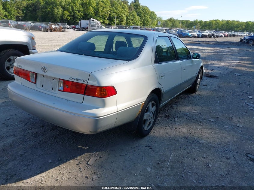 2001 Toyota Camry VIN JT2BG22K110559646 IAAI salvage auction — NORMAL WEAR, Clear (New York), sold $275 on 2026-07-28 (photo 3)