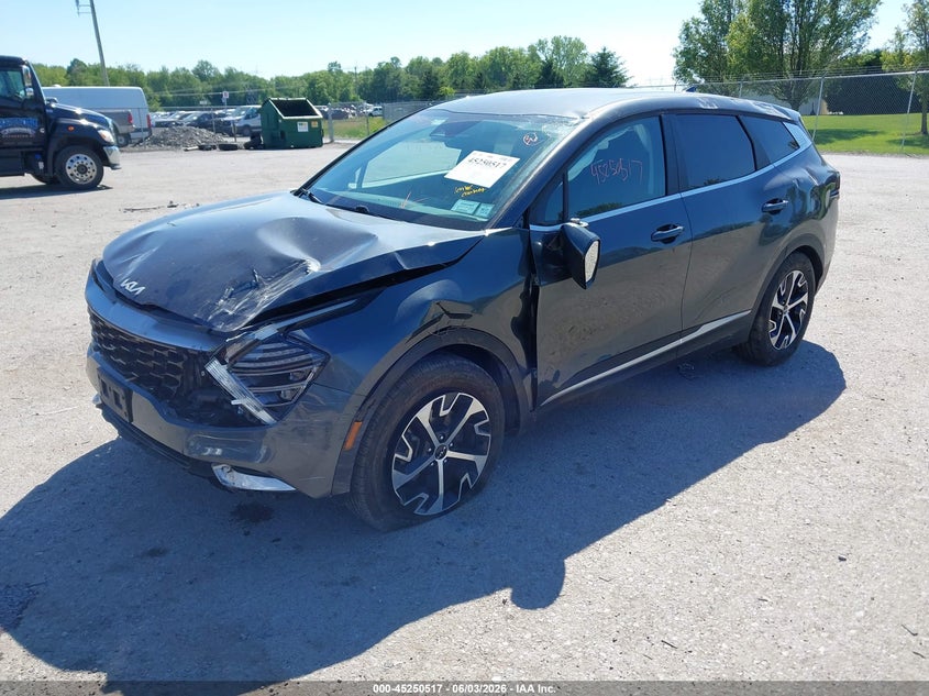 2024 Kia Sportage VIN KNDPV3DF3R7268061 IAAI salvage auction — FRONT END, Salvage Title, sold $6,100 on 2026-07-14 (photo 2)