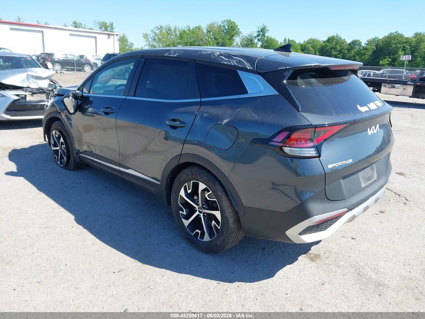 2024 Kia Sportage VIN KNDPV3DF3R7268061 IAAI salvage auction — FRONT END, Salvage Title, sold $6,100 on 2026-07-14 (photo 3)