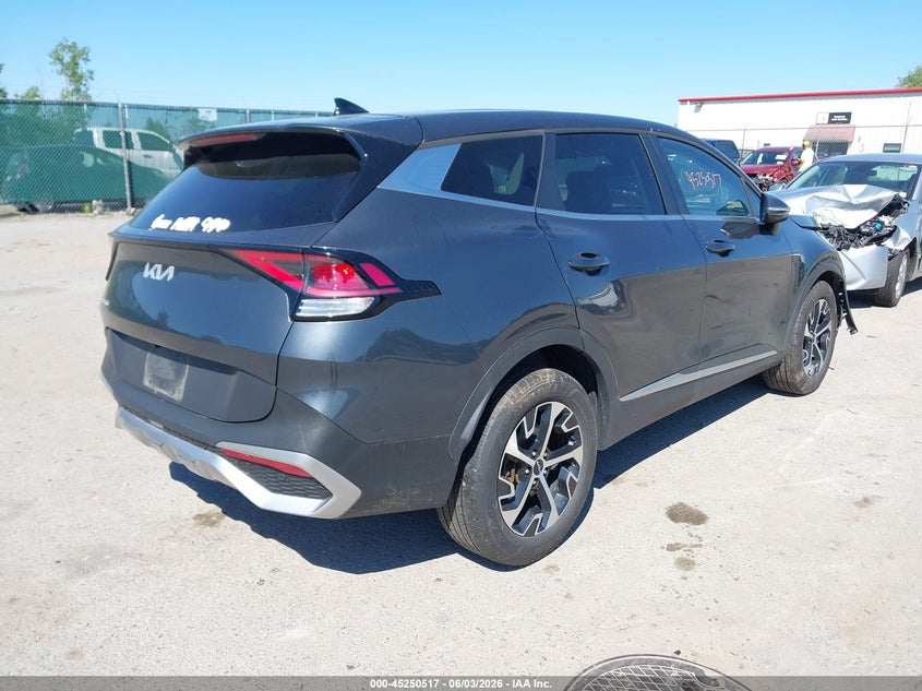 2024 Kia Sportage VIN KNDPV3DF3R7268061 IAAI salvage auction — FRONT END, Salvage Title, sold $6,100 on 2026-07-14 (photo 4)