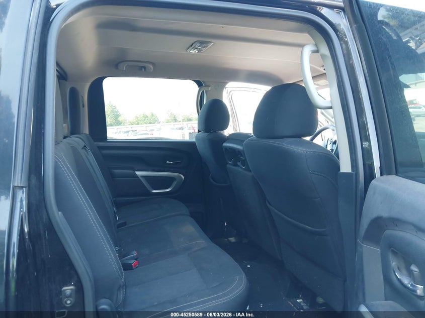 2017 Nissan TITAN VIN 1N6AA1EK6HN554978 IAAI salvage auction — RIGHT FRONT, Salvage Title, sold $2,350 on 2026-07-19 (photo 8)