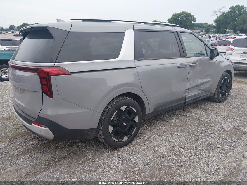 2025 Kia Carnival VIN KNDNC5K34S6458125 IAAI salvage auction — RIGHT SIDE, Salvage Title, sold $14,300 on 2026-07-18 (photo 4)