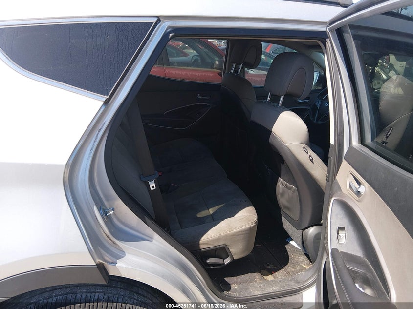 2015 Hyundai Santa fe VIN 5XYZU3LBXFG297050 IAAI salvage auction — NORMAL WEAR, Original (Kentucky), sold $575 on 2026-07-29 (photo 8)
