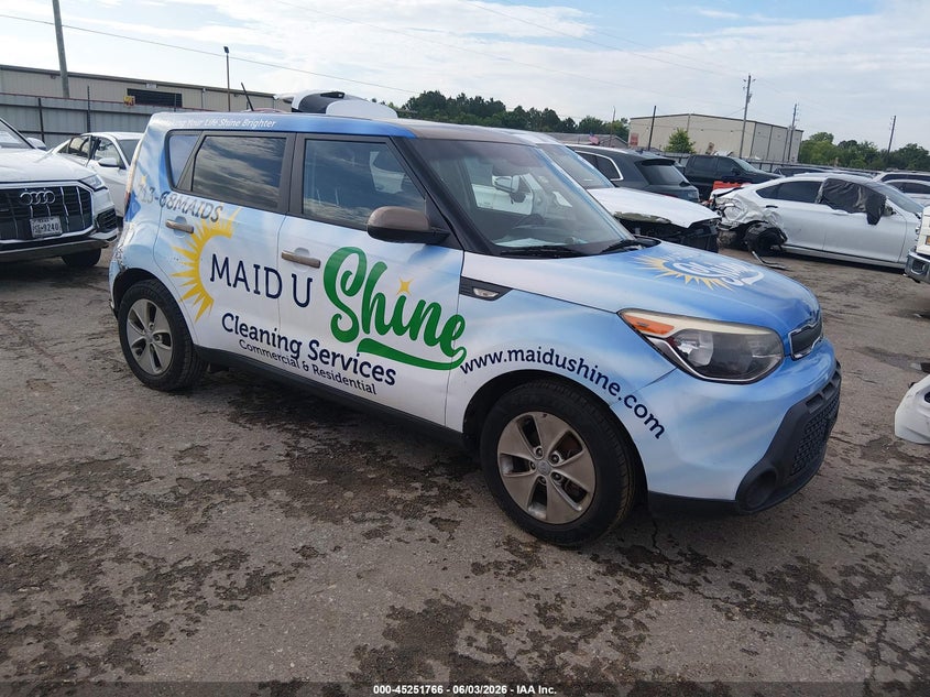 2014 Kia Soul VIN KNDJN2A28E7075755 IAAI salvage auction — ENGINE BURN, Original (Texas), sold $300 on 2026-07-15 (photo 1)