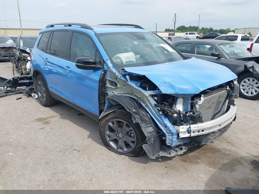 2024 Honda Passport VIN 5FNYF8H64RB018301 IAAI salvage auction — FRONT END, Salvage Title, sold $7,600 on 2026-07-15 (photo 1)