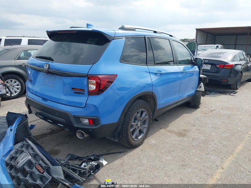 2024 Honda Passport VIN 5FNYF8H64RB018301 IAAI salvage auction — FRONT END, Salvage Title, sold $7,600 on 2026-07-15 (photo 4)