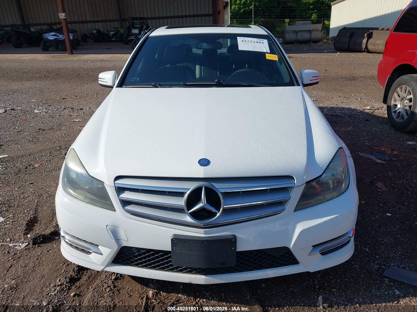 2013 Mercedes-benz C-klasse VIN WDDGF8AB3DR252375 IAAI salvage auction — UNKNOWN, Salvage (Alabama), sold $325 on 2026-07-08 (photo 6)