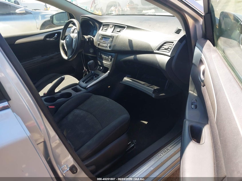 2017 Nissan Sentra VIN 3N1AB7APXHY294238 IAAI salvage auction — NORMAL WEAR, App For Dup Clear (California), sold $350 on 2026-07-09 (photo 5)