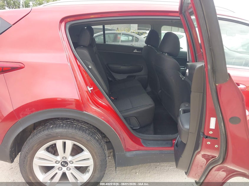 2018 Kia Sportage VIN KNDPMCAC3J7322668 IAAI salvage auction — LEFT REAR, Salvage Title, sold $2,250 on 2026-07-08 (photo 8)