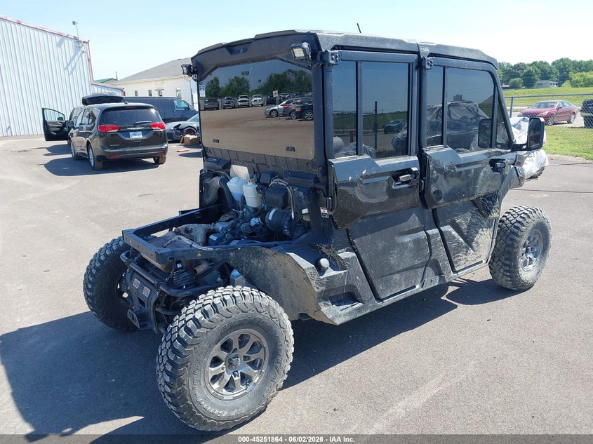 2023 Can-am/ brp Traxter VIN 3JBUUAX48PK000581 IAAI salvage auction — REAR END, Salvage (Illinois), sold $12,200 on 2026-07-28 (photo 4)