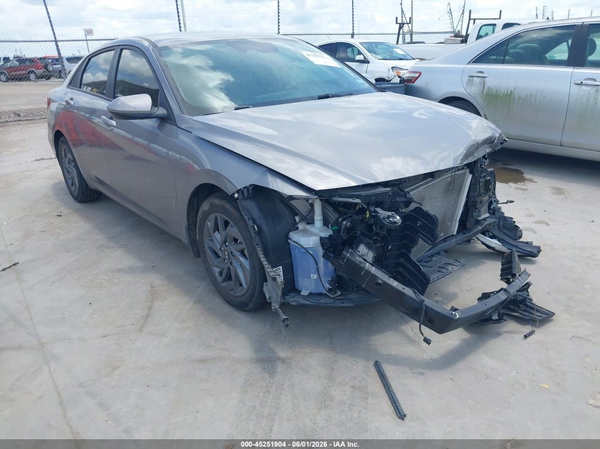 2024 Hyundai Elantra VIN KMHLM4DG3RU717669 IAAI salvage auction — FRONT END, Salvage (Texas), sold $4,350 on 2026-07-28 (photo 1)