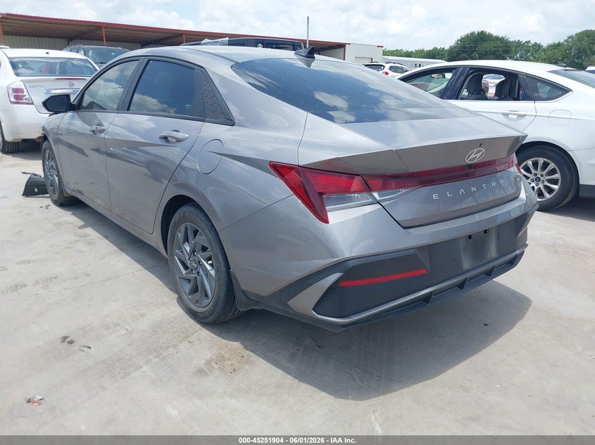 2024 Hyundai Elantra VIN KMHLM4DG3RU717669 IAAI salvage auction — FRONT END, Salvage (Texas), sold $4,350 on 2026-07-28 (photo 3)