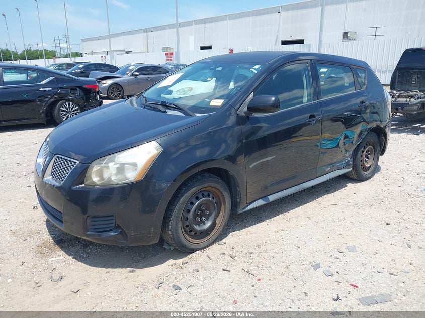 2010 Pontiac Vibe VIN 5Y2SP6E80AZ417976 IAAI salvage auction — SIDE, Salvage (Texas), sold $850 on 2026-07-12 (photo 2)