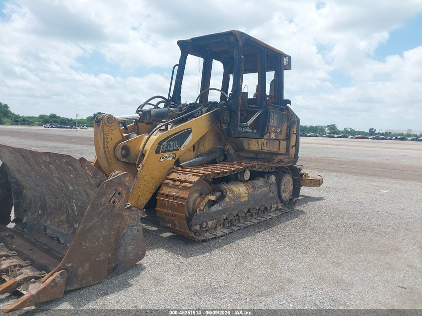 2008 Caterpillar 953d track loader VIN CAT0953DALBP00441 IAAI salvage auction — BURN, Bill Of Sale (Texas), sold $2,900 on 2026-07-15 (photo 2)