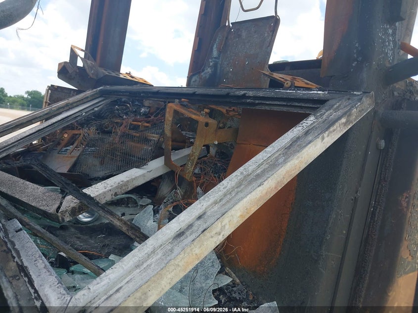 2008 Caterpillar 953d track loader VIN CAT0953DALBP00441 IAAI salvage auction — BURN, Bill Of Sale (Texas), sold $2,900 on 2026-07-15 (photo 8)