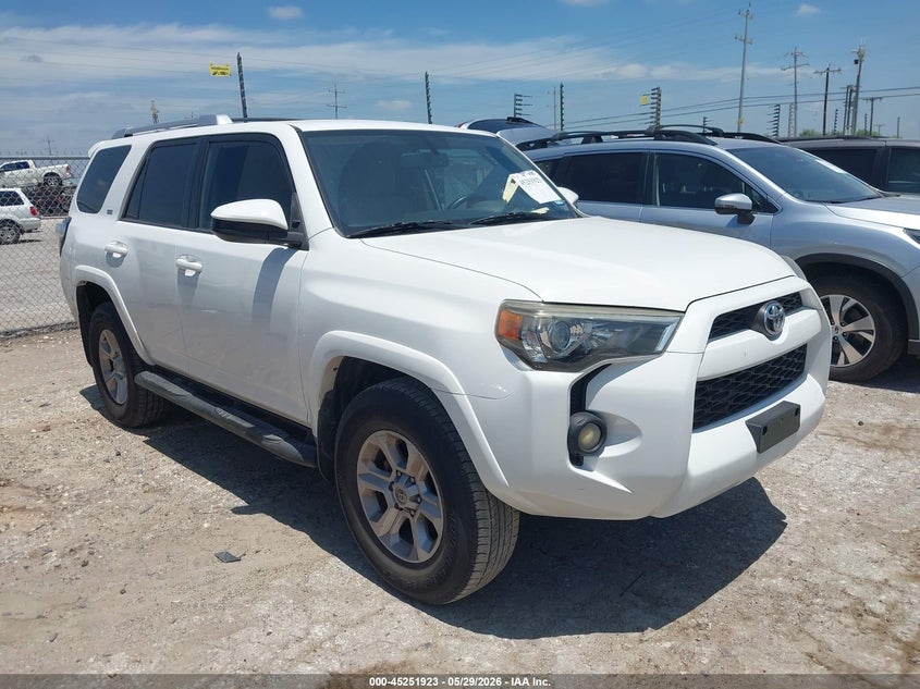 2015 Toyota 4runner VIN JTEZU5JR4F5104200 IAAI salvage auction — VANDALISM, Salvage Title, sold $9,050 on 2026-07-27 (photo 1)