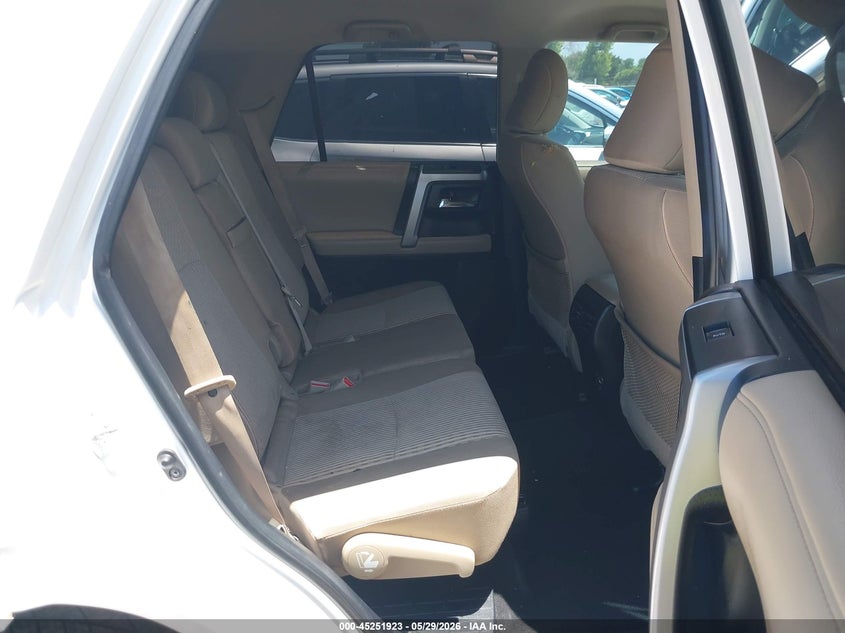 2015 Toyota 4runner VIN JTEZU5JR4F5104200 IAAI salvage auction — VANDALISM, Salvage Title, sold $9,050 on 2026-07-27 (photo 8)