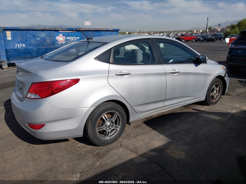 2015 Hyundai Accent VIN KMHCT4AE7FU880486 IAAI salvage auction — NORMAL WEAR, Clear (Utah), sold $500 on 2026-07-17 (photo 4)
