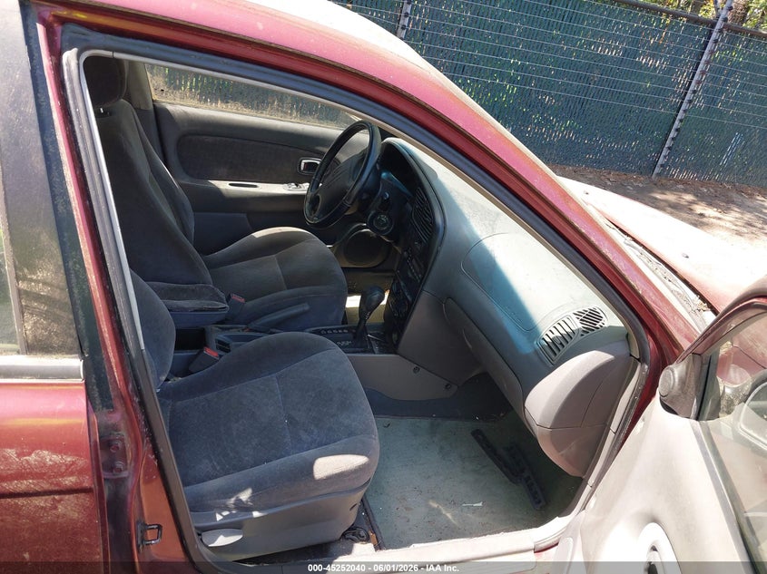 2002 Kia Spectra VIN KNAFB161725087408 IAAI salvage auction — NORMAL WEAR, Clear (Virginia), sold $225 on 2026-07-09 (photo 5)