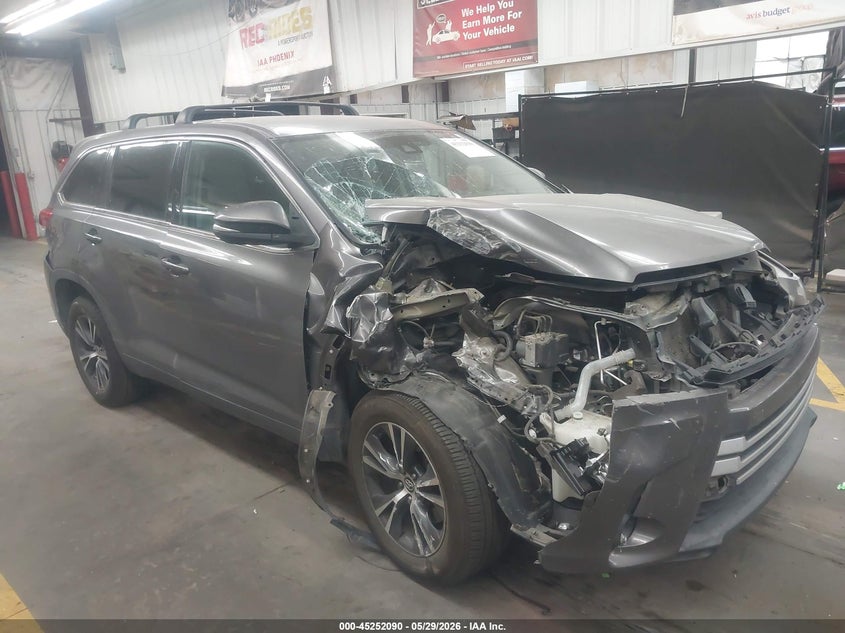 2019 Toyota Highlander VIN 5TDZZRFH4KS333834 IAAI salvage auction — FRONT END, Salvage (Arizona), sold $25 on 2026-07-28 (photo 1)