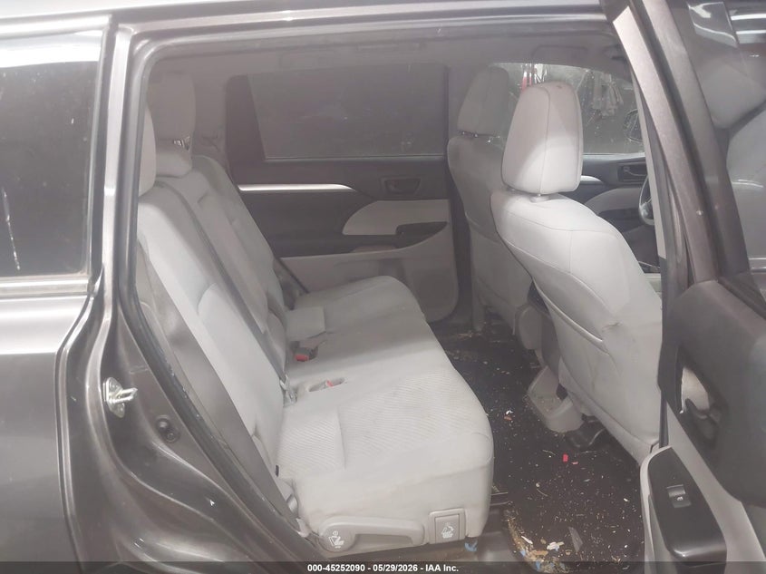 2019 Toyota Highlander VIN 5TDZZRFH4KS333834 IAAI salvage auction — FRONT END, Salvage (Arizona), sold $25 on 2026-07-28 (photo 8)