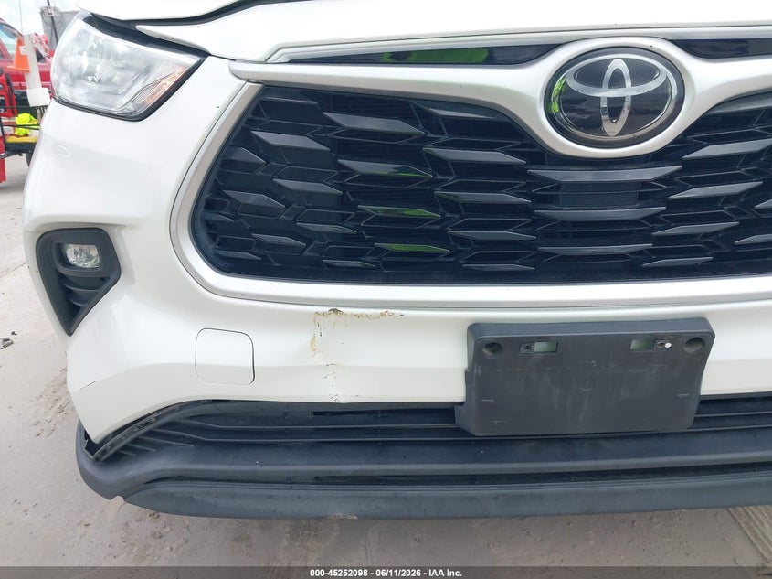 2020 Toyota Highlander VIN 5TDZZRAH9LS503677 IAAI salvage auction — FRONT END, Salvage (California), sold $9,800 on 2026-07-09 (photo 6)