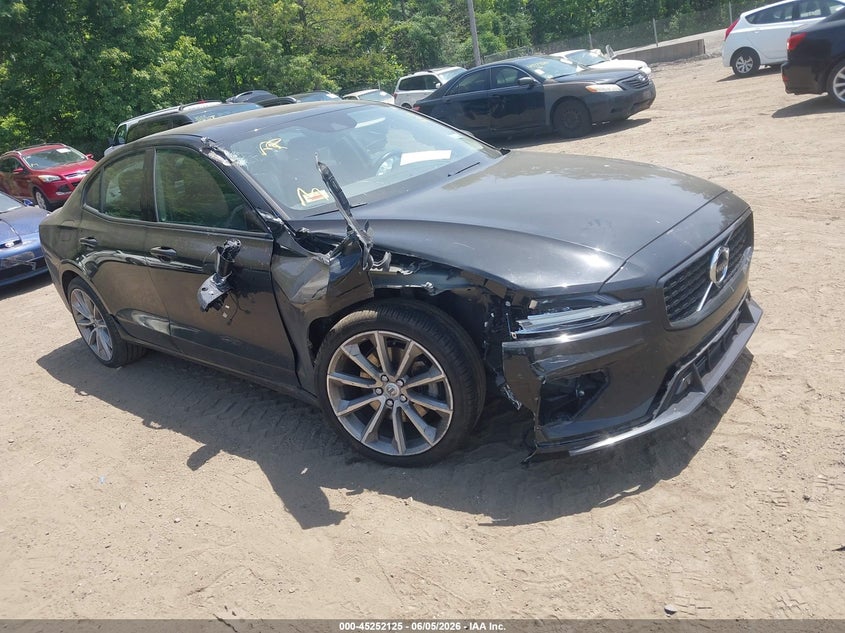 2021 Volvo S60 VIN 7JR102TZ7MG112139 IAAI salvage auction — RIGHT SIDE, Salvage - Greater Than 75% (Maryland), sold $6,000 on 2026-07-22 (photo 1)