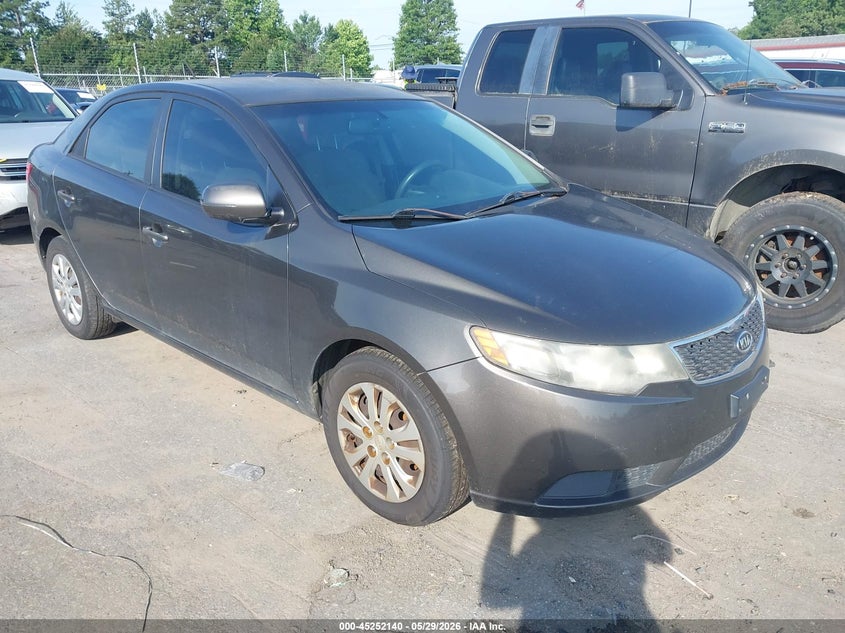 2011 Kia Forte VIN KNAFU4A21B5404806 IAAI salvage auction — NORMAL WEAR, Clear (Tennessee), sold $550 on 2026-07-13 (photo 1)