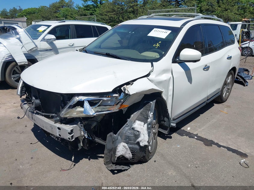 2013 Nissan Pathfinder VIN 5N1AR2MM8DC666462 IAAI salvage auction — FRONT END, Salvage Title, sold $450 on 2026-07-09 (photo 6)
