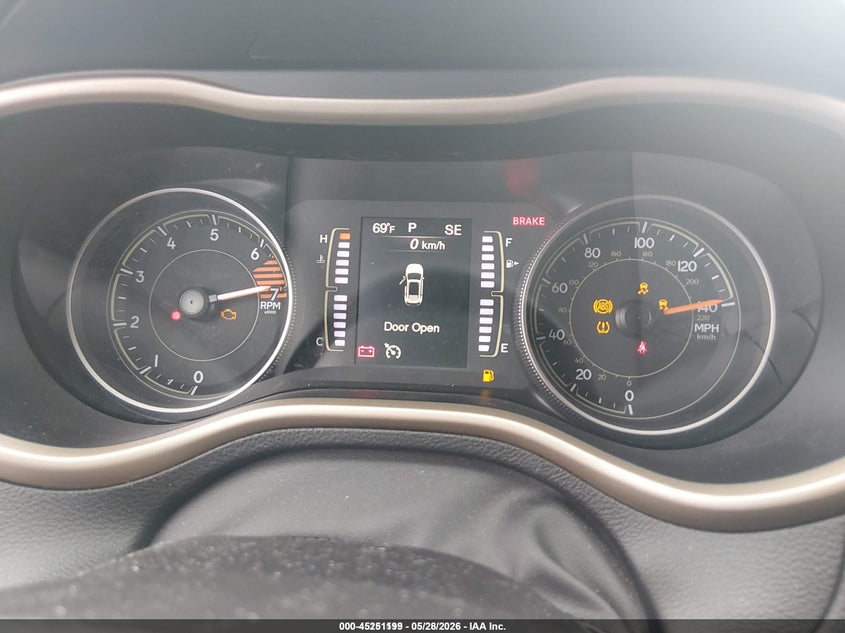 2018 Jeep Cherokee VIN 1C4PJMCB7JD528547 IAAI salvage auction — NORMAL WEAR, Sf97 (Maryland), sold $13,100 on 2026-07-21 (photo 7)