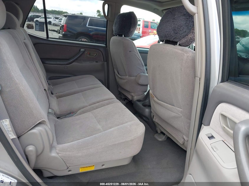 2004 Toyota Sequoia VIN 5TDZT34AX4S207582 IAAI salvage auction — FRONT END, Salvage (Georgia), sold $500 on 2026-07-20 (photo 8)