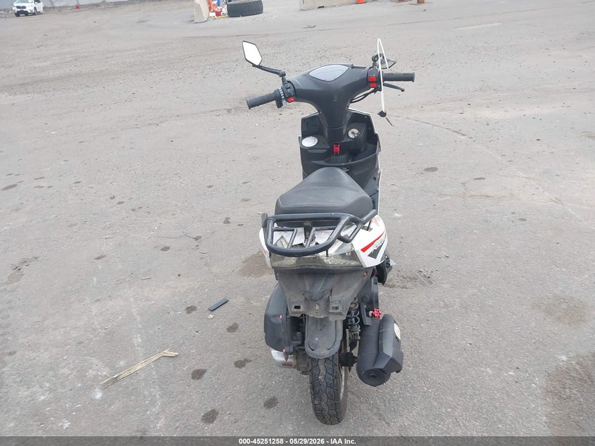 2025 Dongfang Scooter VIN LXDTCLNN2S1060028 IAAI salvage auction — UNKNOWN, Mv-907A (New York), sold $25 on 2026-07-15 (photo 6)