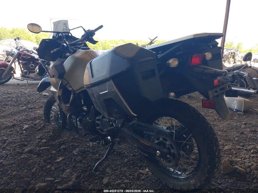 2026 Kawasaki Klr 650 VIN ML5KLEH15TDA41034 IAAI salvage auction — FRONT END, Salvage (Ohio), sold $875 on 2026-07-28 (photo 3)