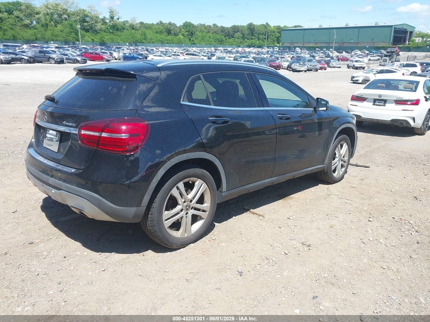 2020 Mercedes-benz Gla-klasse VIN WDCTG4GB7LU023516 IAAI salvage auction — REAR END, Salvage Title, sold $9,050 on 2026-07-14 (photo 4)