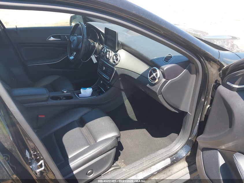 2020 Mercedes-benz Gla-klasse VIN WDCTG4GB7LU023516 IAAI salvage auction — REAR END, Salvage Title, sold $9,050 on 2026-07-14 (photo 5)