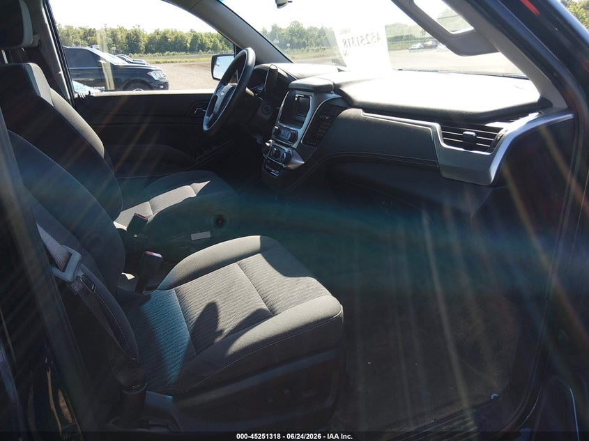 2017 Chevrolet Suburban VIN 1GNSKKECXHR353703 IAAI salvage auction — NORMAL WEAR, Sf97 (Maryland), sold $21,450 on 2026-07-21 (photo 5)