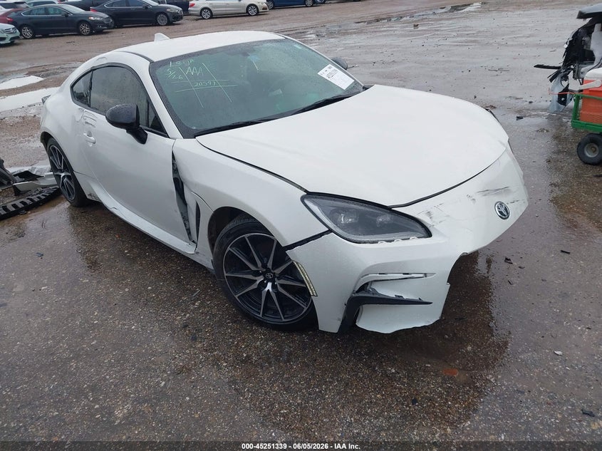 2023 Toyota Gr 86 VIN JF1ZNBC10P8753845 IAAI salvage auction — FRONT END, Salvage Title, sold $3,000 on 2026-07-09 (photo 1)