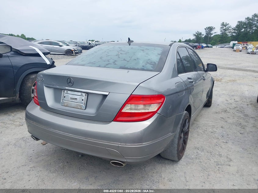 2009 Mercedes-benz C-klasse VIN WDDGF54X99R071536 IAAI salvage auction — NORMAL WEAR, Clear (Georgia), sold $450 on 2026-07-07 (photo 4)