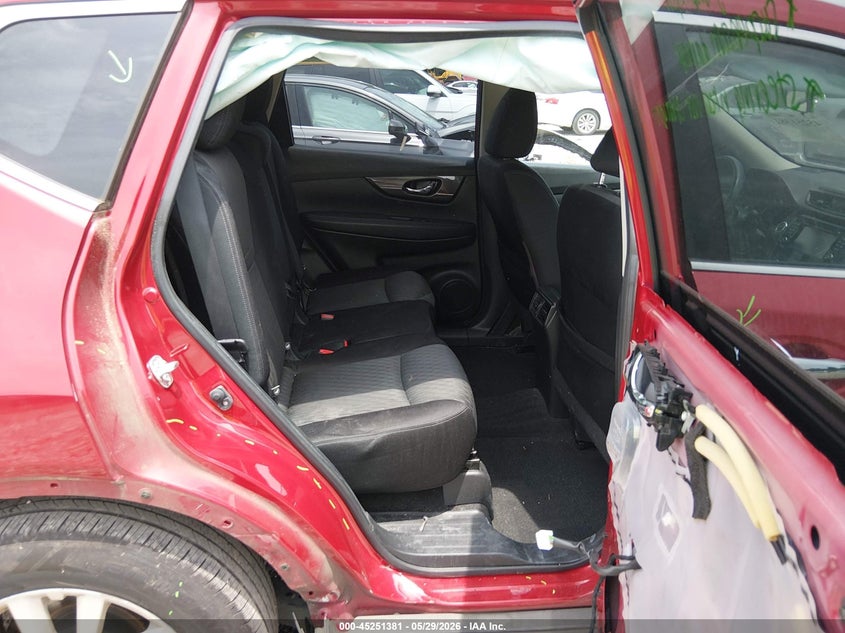 2017 Nissan Rogue VIN JN8AT2MT7HW407824 IAAI salvage auction — REAR END, Salvage Title, sold $1,900 on 2026-07-24 (photo 8)