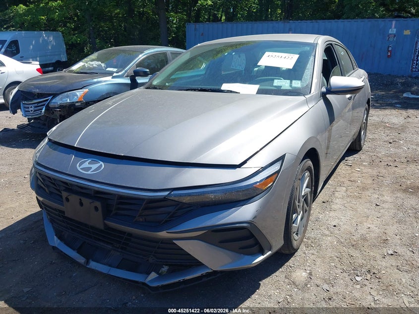 2024 Hyundai Elantra VIN KMHLM4DG4RU812824 IAAI salvage auction — FRONT END, Salvage Title, sold $5,800 on 2026-07-14 (photo 6)