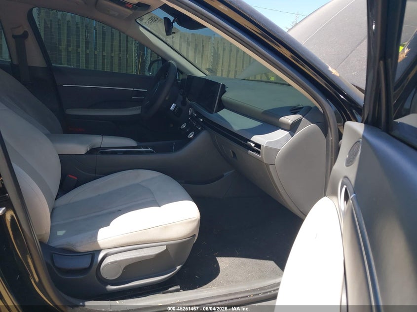 2024 Hyundai Sonata VIN KMHL64JAXRA370143 IAAI salvage auction — REAR END, Salvage Title, sold $2,150 on 2026-07-20 (photo 5)