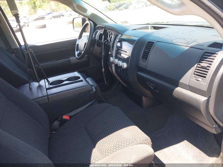 2012 Toyota Tundra VIN 5TFUY5F13CX247256 IAAI salvage auction — FRONT & REAR, Salvage (Pennsylvania), sold $4,550 on 2026-07-28 (photo 5)