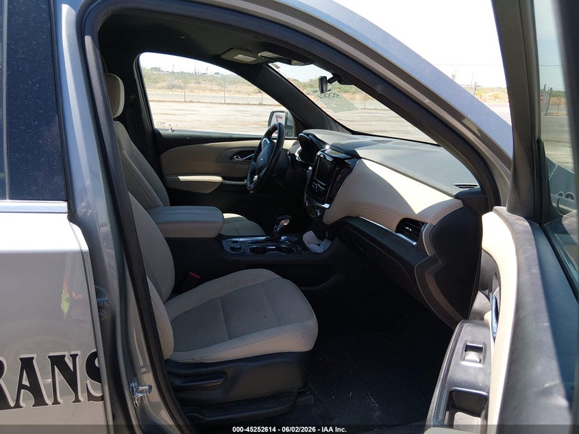 2023 Chevrolet Traverse VIN 1GNEVLKW7PJ201030 IAAI salvage auction — RIGHT FRONT, Salvage Title, sold $7,400 on 2026-07-22 (photo 5)