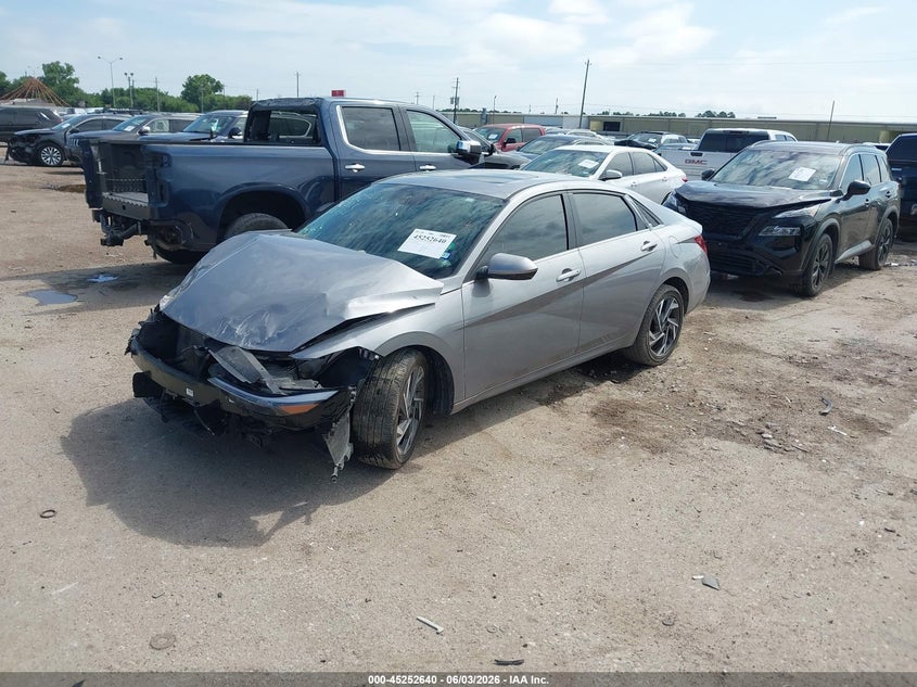 2025 Hyundai Elantra VIN KMHLS4DG2SU952169 IAAI salvage auction — FRONT END, Salvage (Texas), sold $2,250 on 2026-07-29 (photo 2)