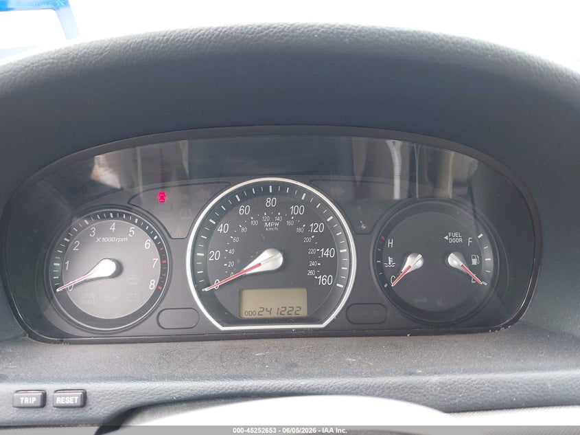 2007 Hyundai Sonata VIN 5NPEU46F27H213655 IAAI salvage auction — SIDE, Salvage (Texas), sold $250 on 2026-07-11 (photo 7)