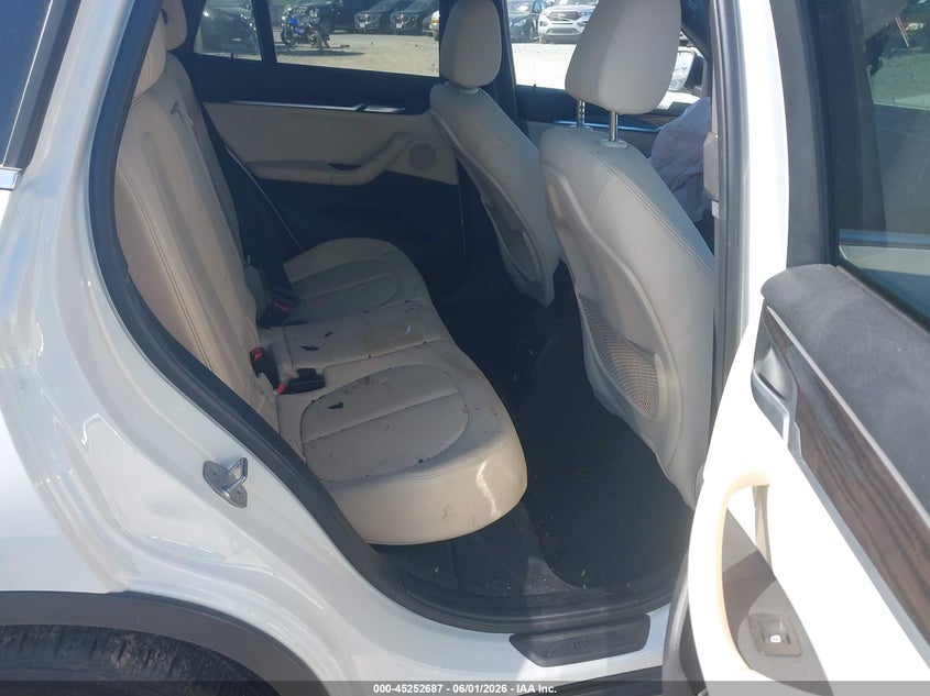2017 BMW X1 VIN WBXHU7C34H5H34134 IAAI salvage auction — FRONT END, Salvage Title, sold $900 on 2026-07-29 (photo 8)
