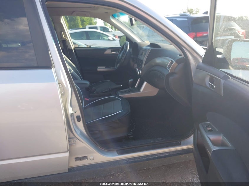 2010 Subaru Forester VIN JF2SH6DC4AH778721 IAAI salvage auction — HAIL, Clear (Missouri), sold $225 on 2026-07-13 (photo 5)