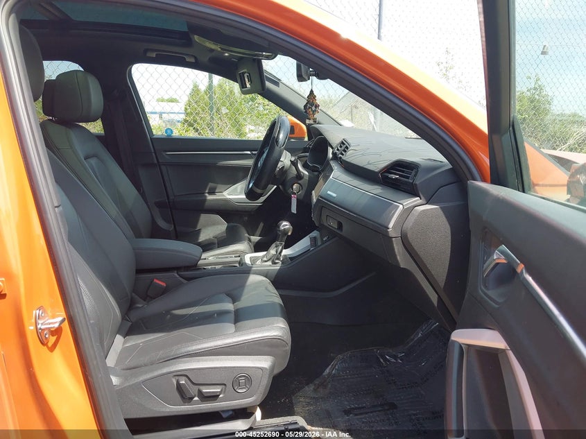 2022 Audi Q3 VIN WA1DECF33N1149259 IAAI salvage auction — FRONT END, Salvage Title, sold $7,200 on 2026-07-28 (photo 5)