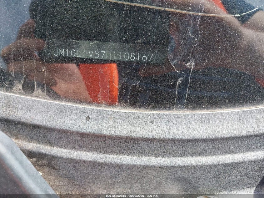 2017 Mazda 6 VIN JM1GL1V57H1108167 IAAI salvage auction — HAIL, Clear (Missouri), sold $1,925 on 2026-07-13 (photo 9)